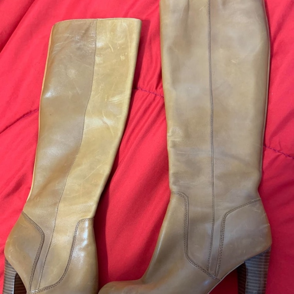 Michael Kors heeled leather boots - Picture 4 of 4